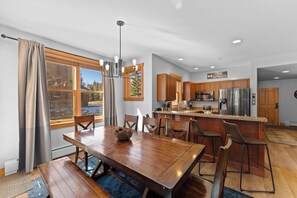 Dining - Townhome in River Run w/ Treed Views from Deck, Easy Access to Shops & Dining (Keystone)