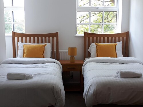 Riverside Apartments 1