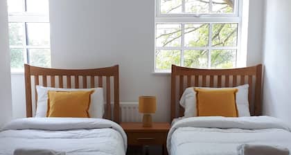 Riverside Apartments 1