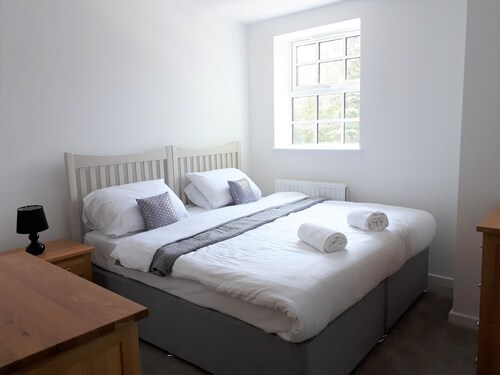 Riverside Apartments 1