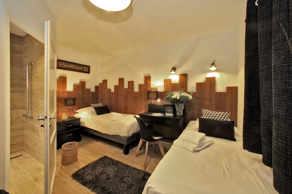 Standard-Zweibettzimmer
