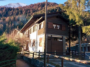 Exterior - large and comfortable apartment in Courmayeur (Courmayeur)