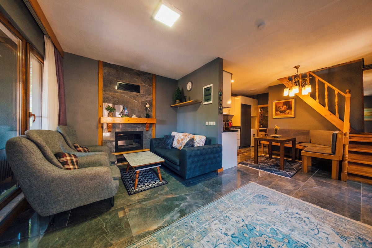 Exclusive Nehir Manzarali, Terasli ve Somineli Villa | 1 slaapkamer, lakens van Egyptisch katoen, luxe beddengoed, een minibar