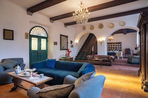 Villa | Ruang tamu | TV skrin rata