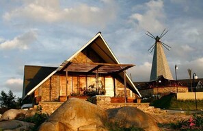 Frigobar, Wi-Fi de cortesia, roupa de cama