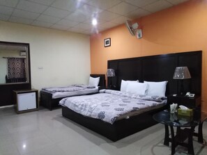 In-room safe, desk, soundproofing, iron/ironing board