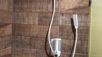 Towels, soap, shampoo, toilet paper