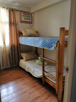2 bedrooms, WiFi - Davao City Fully Furnished 2 BR Condominium (Buhangin)