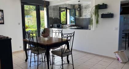 Whole farmhouse for 5 people and a baby, fully equipped play area