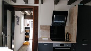 Cottage, 2 Bedrooms | Private kitchen - Longère Made in Normandie (Bourth)