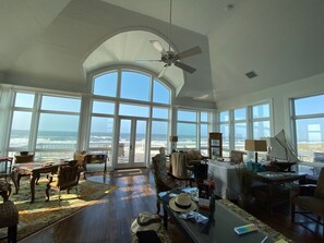 Interior - SkyWalk Lodge. Gulf-front architect-designed beach home. (Gulf Shores)