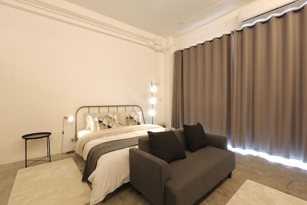 Quadruple Room | Free minibar, desk, blackout drapes, free WiFi - Loft Series (Krabi)