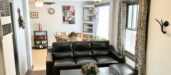 Cute & Comfortable!Walk to Hot Springs State Park & Big Horn River.Boat Parking!