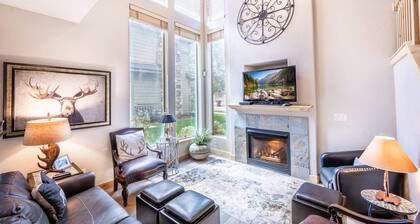 Updated Park City Townhome, 10 Minutes to Skiing at Canyons, Walk to Free Shuttle