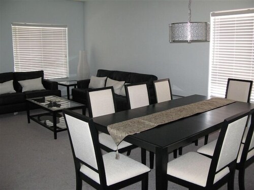 Newly remodeled home in Johnson Ranch Golf community