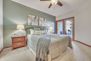 3 soverom, strykejern/-brett, reiseseng for barn og wi-fi (inkludert)