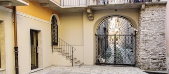 Domus Residence