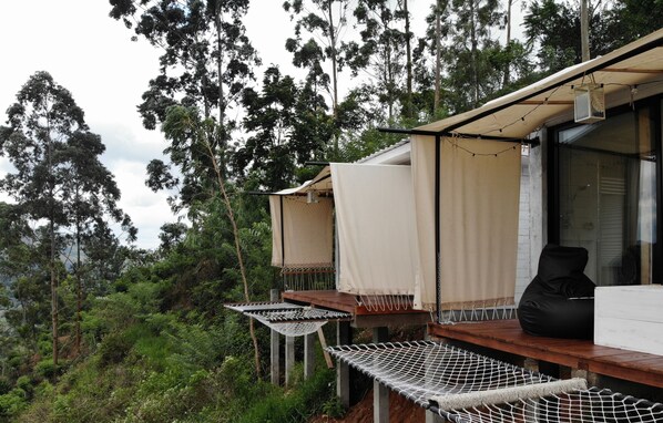 Deluxe Cabin | Exterior