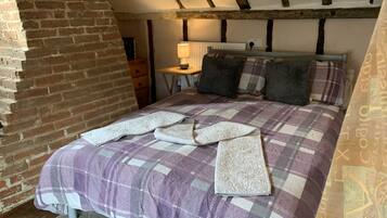 Family Cottage, Private Bathroom (Myrtle Cottage) | 2 bedrooms