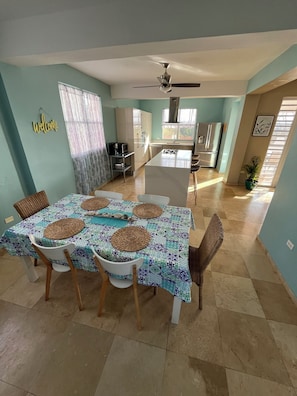 Dining - Relaxing Spacious Penthouse. Pool & deck w/panoramic view, 5 minutes to town! (Rincon)