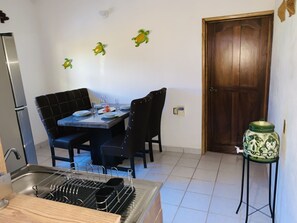 Dining - Turtle Condo at sun house whit pool (Lomas del Calvario)