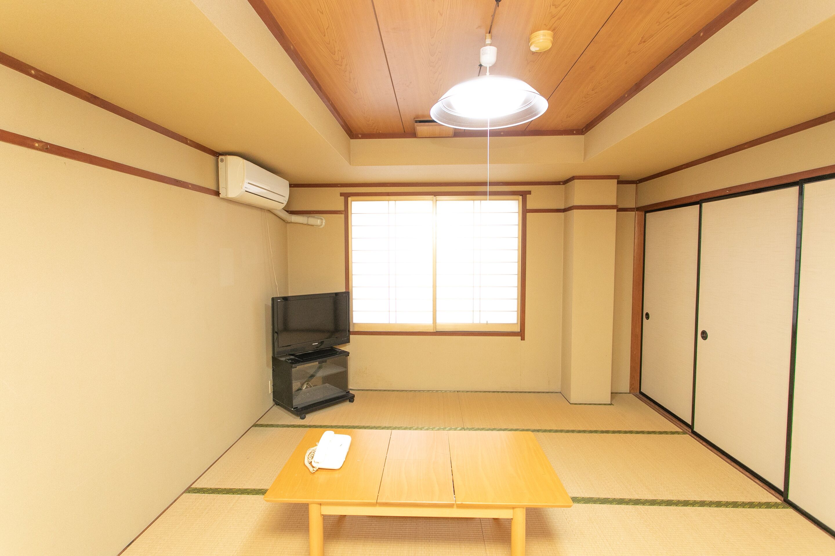 Japanese Style Room for 3 Guests with Shared Bathroom and Toilet | In-room safe, free WiFi, bed sheets