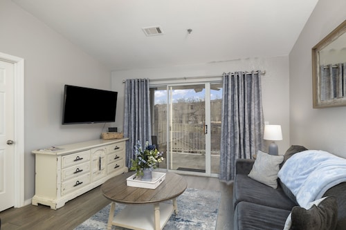 ⛳*Walk-In* Branson Golf View Condo at Fall Creek⛳