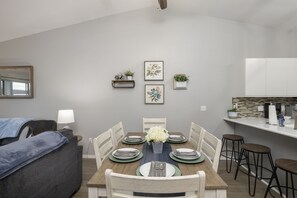 Dining - ⛳*Walk-In* Branson Golf View Condo at Fall Creek⛳ (Branson)