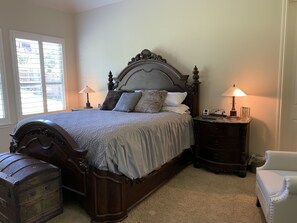 5 chambres, fer et planche à repasser, Wi-Fi, literie fournie