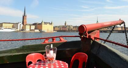 The Red Boat