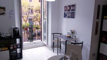 Ilmainen päivittäinen paikallinen aamiainen