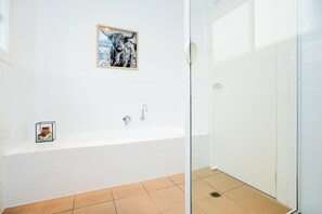 Bathtub, hair dryer