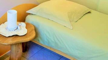 1 chambre, fer et planche à repasser, lit parapluie, Wi-Fi gratuit