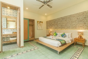 1 bedroom, in-room safe, individually furnished, desk