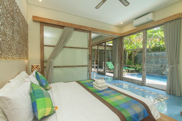 Villa, 2 Bedrooms, Private Pool | In-room safe, individually furnished, desk, laptop workspace - Sari Dana Villas (Denpasar)