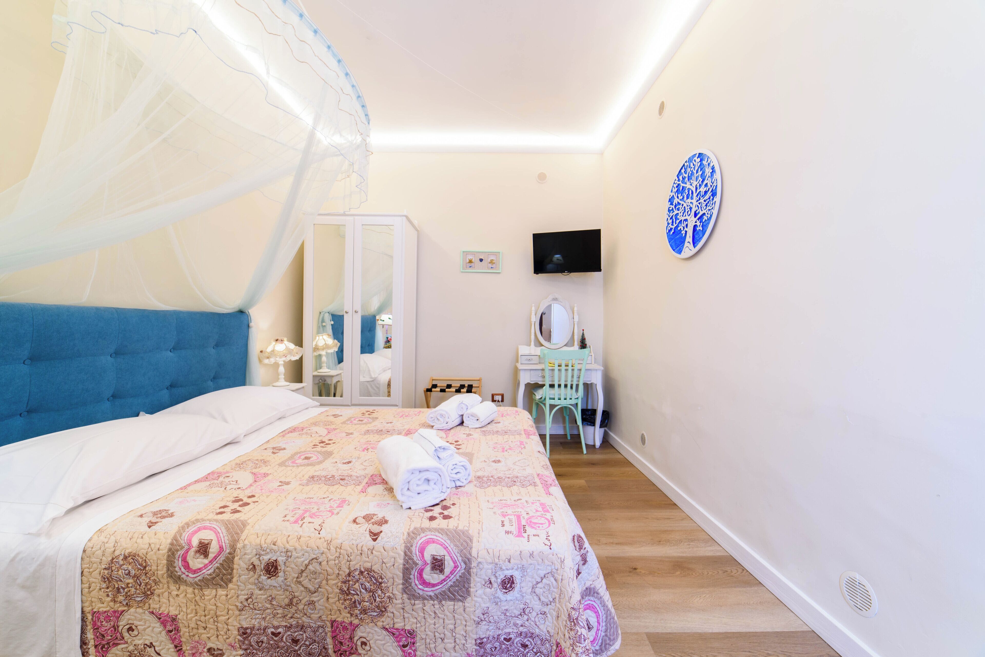 1 多间卧室、免费 WiFi、床单