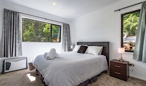 3 dormitorios, tabla de planchar con plancha, wifi y ropa de cama