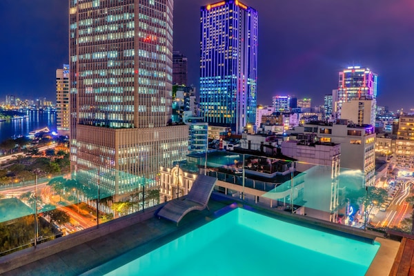 Rooftop pool