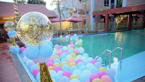 Outdoor pool - Văn Lâm Homestay - Hostel (Nam Hoa Lu)
