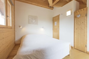 6 habitaciones, wifi gratis, ropa de cama y acceso para silla de ruedas 