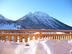 Property grounds - New charming chalet, 15 to 16 people with panoramic terrace facing south (Montgenèvre)
