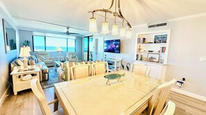 Interior - Loggerhead Cay #143 - where the view takes your breath away (Sanibel)