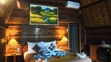 Deluxe Bungalow | Desk, iron/ironing board, free WiFi, bed sheets