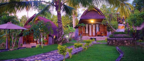 Deluxe Bungalow | Terrace/patio