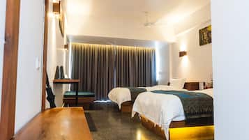 Comfort Double Room | Down duvets, minibar, in-room safe, blackout curtains