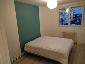 3 chambres, bureau, Wi-Fi gratuit