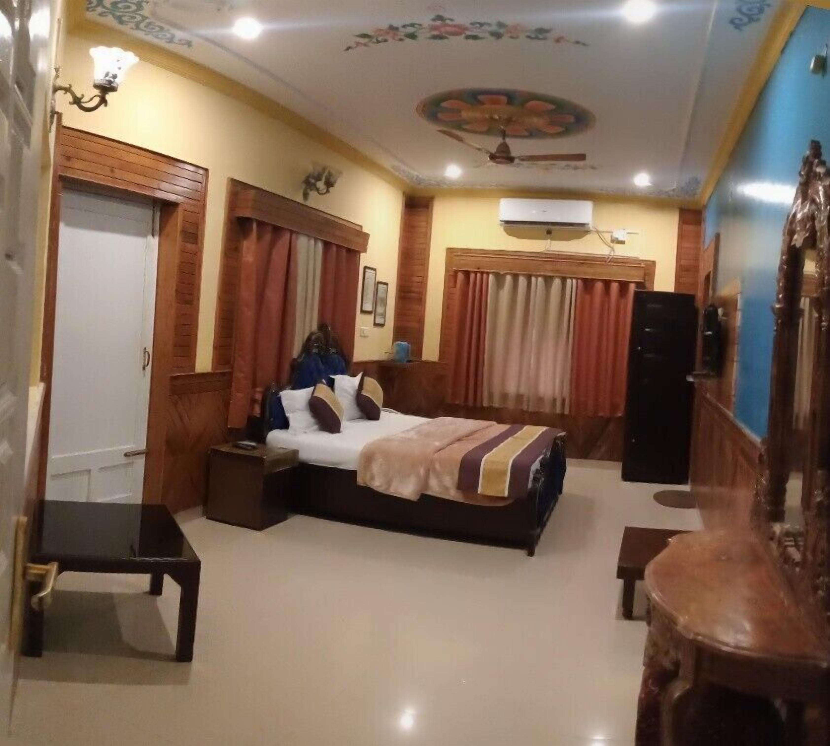 Premium bedding, blackout drapes, iron/ironing board, free WiFi