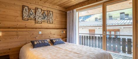 3 bedrooms, free WiFi, bed sheets