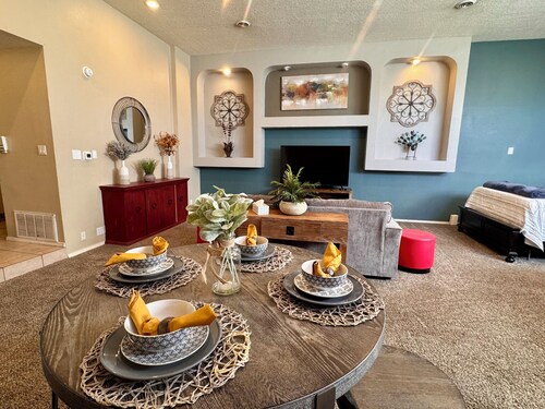 Prickly Pear Suite, Near Old Town