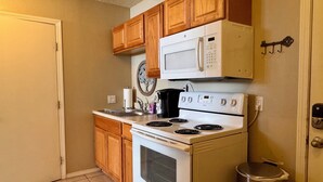 Unclassified image, 5 of 12, button - Prickly Pear Suite, Near Old Town (Albuquerque)